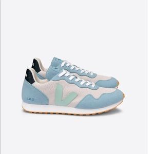 VEJA SDU Rec Sneakers size 7 // 38